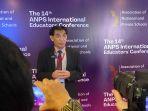 keynote-speaker-dalam-konferensi-tersebut-yang-berasal-dari-malaysia-drhc-aslam-khan.jpg
