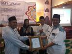 kh-cholil-nafis-bmt-wakaf_20160623_141159.jpg