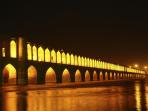 khaju-bridge_20150710_191643.jpg