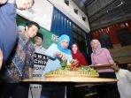 khofifah-emil_20180312_123251.jpg