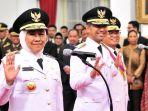 khofifah-indar-parawansa-dan-emil-dardak-saat-dilantik-2019.jpg