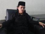 kiai-asyhari-muhammad-al-hasani-atau-gus-hari-pengasuh-ponpes-al-hasani-kebumen.jpg
