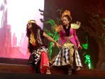kikan-dan-candil-main-drama-musikal-tekad-indonesia-jaya_20171128_101326.jpg