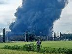 kilang-miliknya-terbakar-pertamina-minta-warga-tak-panic-buying-ada-skenario-operasional-emergency.jpg