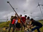 kincir-angin-sebagai-sumber-energi-di-sumba-ntt_20150820_081608.jpg