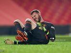 kiper-manchester-united-david-de-gea-bereaksi-setelah-bertabrakan-dengan-adama-traore.jpg