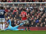 kiper-manchester-united-david-de-gea_20180415_230527.jpg