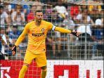 kiper-sekaligus-kapten-inter-milan-samir-handanovic.jpg