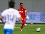 kiper-sekaligus-kapten-utama-timnas-singapura-hassan-sunny.jpg