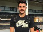 kiper-timnas-u-23-indonesia-nadeo-argawinata.jpg