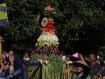 kirab-gunungan-sragen.jpg