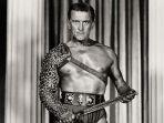 kirk-douglas-semasa-bermain-film.jpg