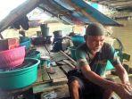 kisah-kakek-tinggal-di-atas-kapal-tak-mau-temui-anak-dan-istri-karena-tak-mau-jadi-beban-keluarga.jpg