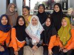 Rayakan Hari UMKM Nasional, Ini Kisah Ibu Pengrajin Lokal yang Tembus Pasar Ekspor Bersama Shopee