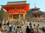 kiyomizu-japan-jepang-kyoto-tourism-tourist-travel_20141112_154844.jpg