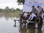 kkp-tumbuhkan-geliat-ekonomi-masyarakat-melalui-pencanangan-kampung-perikanan-budidaya-bandeng.jpg