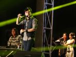 kla-project-konser-bertajuk-nuansa-romansa-di-makassar_20170227_142518.jpg