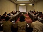 klhk-ajak-komunitas-dan-penangkar-burung-perhatikan-kaidah-konservasi_20180907_113638.jpg