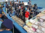 km-berkat-sodara-bawa-ponsel-dari-singapura_20181019_150129.jpg