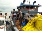 km-mitra-jaya-diamankan-polairud-polda-jambi_20180203_143852.jpg