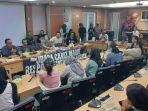 koalisi-gelar-aksi-tuntut-upaya-pengendalian-polusi.jpg