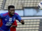 koh-traore-persib_20141229_042111.jpg