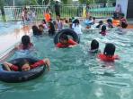 kolam-renang_20160208_123926.jpg