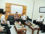 komisaris-utama-pt-industri-jam.jpg