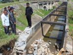 komisi-ii-dprd-kulonprogo-meninjau-lokasi-kerusakan_20180419_193254.jpg