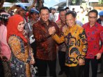 komisi-iii-dpr-kunjungi-kediaman-tito-karnavian_20160622_202950.jpg