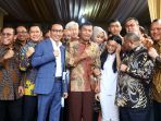 komisi-iii-dpr-ri-kunjungi-calon-kapolri-idham-azis_20191030_142828.jpg
