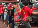 komplotan-pencuri-pohon-sono-keling-di-jalan-nasional.jpg