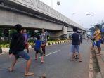 kondisi-jalan-raya-lenteng-agung-yang-gh.jpg