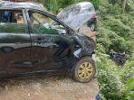 kondisi-mobil-avanza-rombongan-jordi-onsu-yang-masuk-jurang-di-kawasan-ngadas.jpg