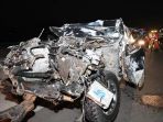 kondisi-mobil-dinas-kapolres-tulungagung-usai-kecelakaan_20180928_094109.jpg