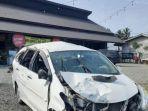 kondisi-mobil-yang-ditumpangi-dua-mahasiswa-fakultas-kedokteran.jpg