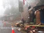 kondisi-warung-yang-tertimbun-longsor-di-puncak-kabupaten-bogor.jpg