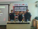 konferensi-pers-act-mengenai-media-and-crisis-center-di-kantor-pusar-act.jpg