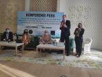 konferensi-pers-hermann-law-group.jpg