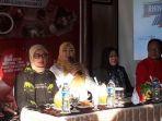 konferensi-pers-kejuaraan-terbuka-triathlon-lintas-alam.jpg