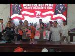 konferensi-pers-pembunuhan-siswi-smp-di-mojokerto.jpg