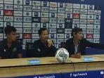 konferensi-pers-persikabo-1973-usai-pertandingan-kontra-persebaya-surabaya.jpg
