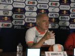 konpers-jelang-semi-final-piala-indonesia-borneo-fc-vs-persib_20190423_124948.jpg