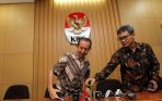 konpers-pimpinan-kpk-tentang-lhkpn_20141114_212921.jpg
