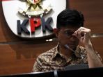 konpers-terkait-ott-bupati-jombang_20180205_005210.jpg