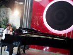 konser-pianis-reza-sjarfi-bertajuk-romantic-schizoprenic_20180215_133804.jpg