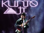 konser-sewindu-tulus-gandeng-sejumlah-musisi-papan-atas_20191102_045929.jpg