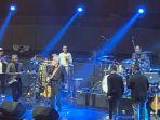 konser-tanda-mata-untuk-iwan-fals-456457346436.jpg