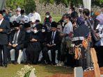 konsidi-pemakaman-hermanto-dardak-emil.jpg