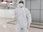 koordinator-dokter-umum-di-rs-darurat-wisma-atlet-letda-tommy-a_20200420_200552.jpg